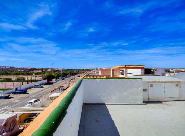 Resale - Apartment - Torrevieja - parque del naciones