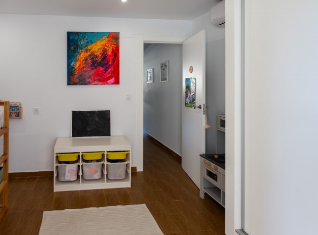 Resale - Townhouse - Torrevieja - Aguas Nuevas