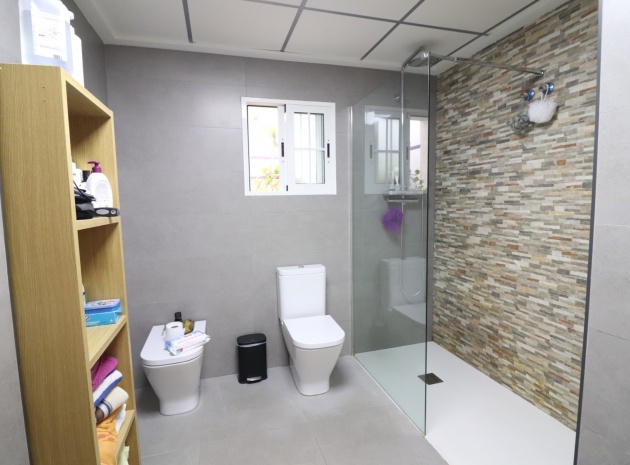 Wiederverkauf - Villa - El Saladar