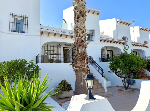 Resale - Townhouse - Villamartin - verdemar
