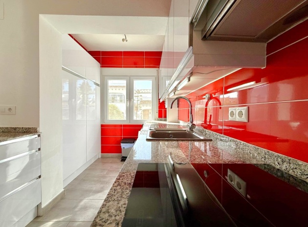 Resale - Townhouse - Villamartin - verdemar