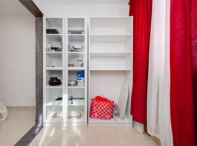 Resale - Apartment - Torrevieja - san luis