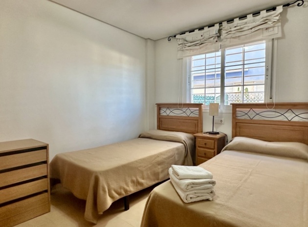 Resale - Apartment - Mil Palmeras - riomar