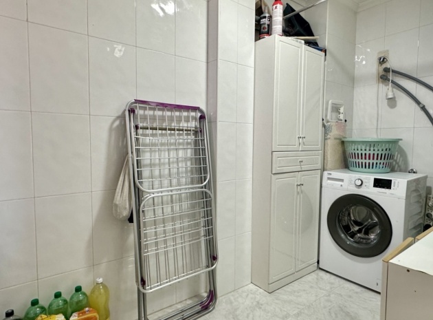 Återförsäljning - Lägenhet - Playa Flamenca