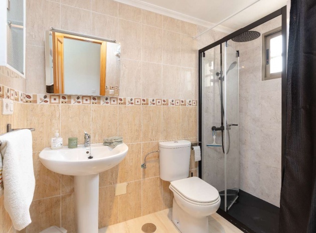 Resale - Apartment - San Miguel de Salinas - Res. Angelina