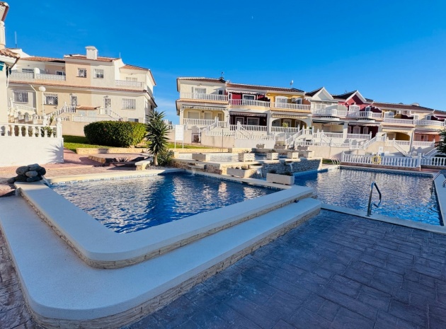 Resale - Townhouse - Ciudad Quesada - Monte Azul