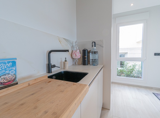 Resale - Villa - Algorfa - La Finca Golf Resort