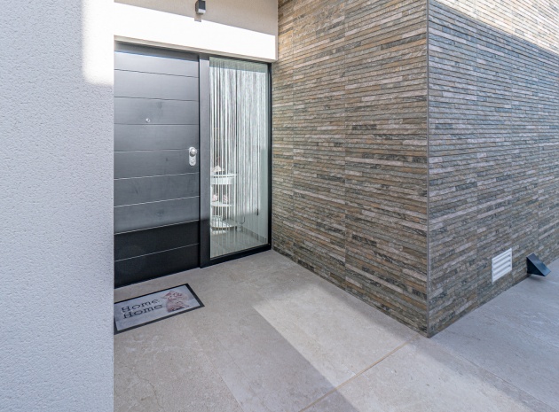 Resale - Villa - Algorfa - La Finca Golf Resort