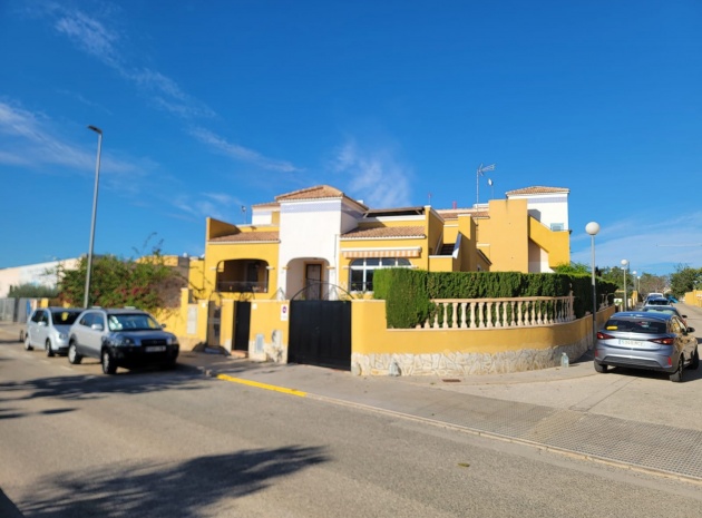 Wiederverkauf - Bungalow - Los Montesinos - La Herrada