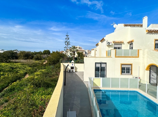 Återförsäljning - Villa - Playa Flamenca - perla del mar