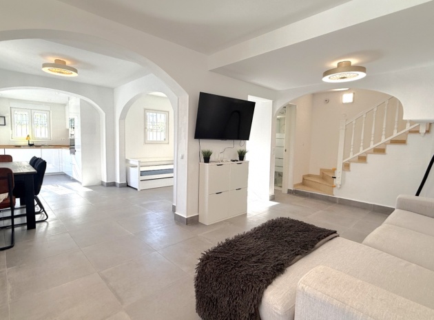 Återförsäljning - Villa - Playa Flamenca - perla del mar