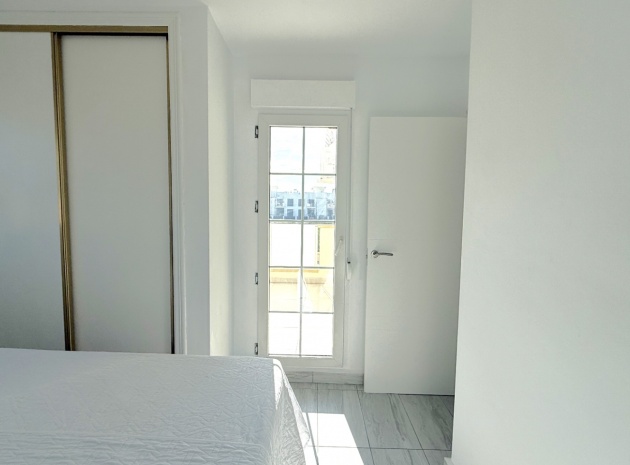 Återförsäljning - Villa - Playa Flamenca - perla del mar