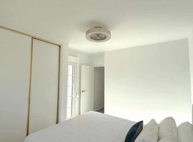 Återförsäljning - Villa - Playa Flamenca - perla del mar