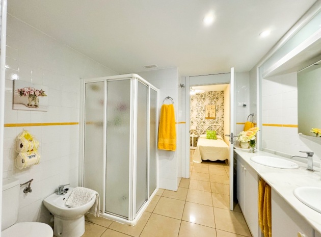 Återförsäljning - Lägenhet - Playa Flamenca - el bosque