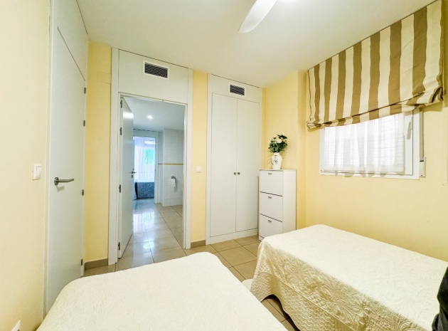 Återförsäljning - Lägenhet - Playa Flamenca - el bosque