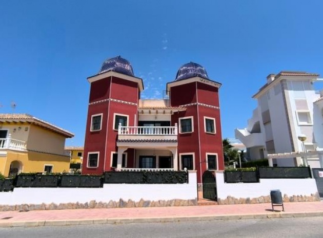 Resale - Townhouse - Ciudad Quesada - Dona Pepa