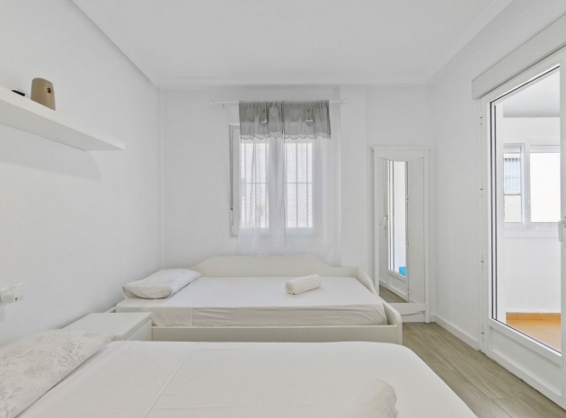 Återförsäljning - Radhus - Playa Flamenca - Res Laguna