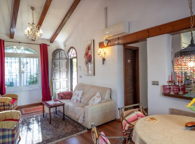 Resale - Townhouse - Villamartin - Fortuna