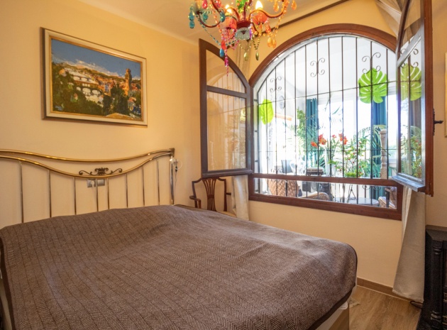 Resale - Townhouse - Villamartin - Fortuna