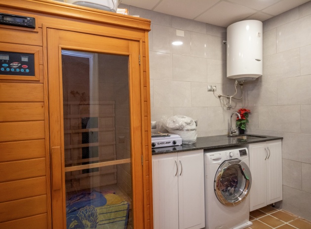 Resale - Townhouse - Villamartin - Fortuna