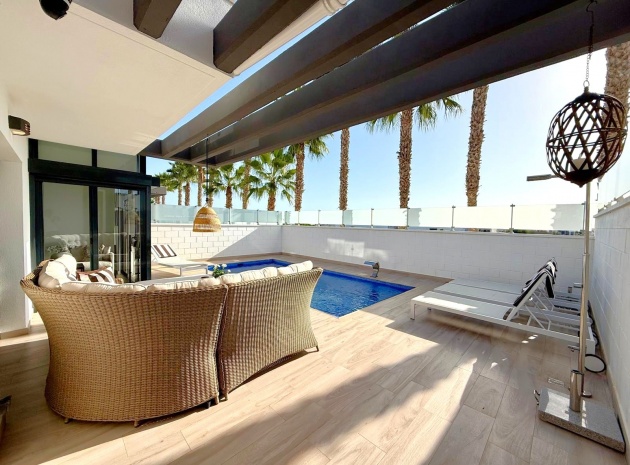 Återförsäljning - Villa - Cabo Roig - Lomas de Cabo Roig