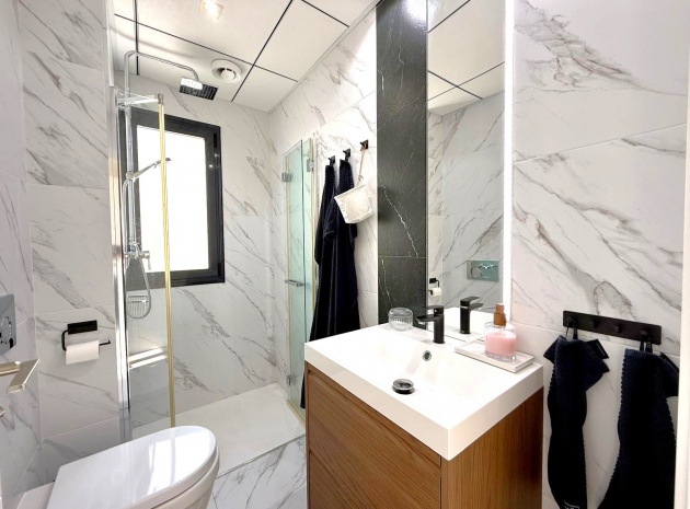 Återförsäljning - Villa - Cabo Roig - Lomas de Cabo Roig