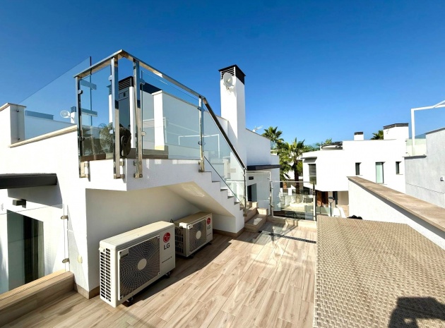 Återförsäljning - Villa - Cabo Roig - Lomas de Cabo Roig