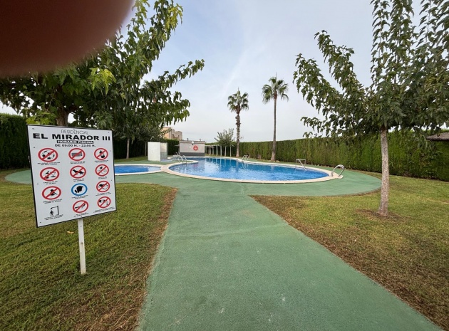 Wiederverkauf - Wohnung - Torrevieja - la siesta
