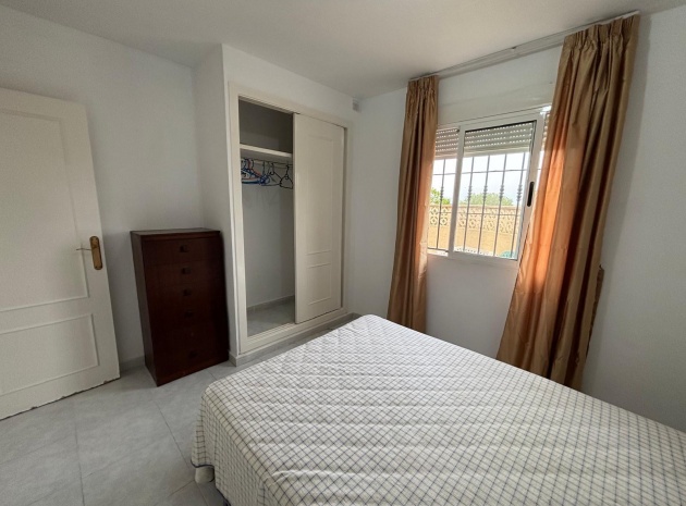 Wiederverkauf - Wohnung - Torrevieja - la siesta