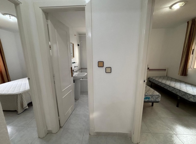 Wiederverkauf - Wohnung - Torrevieja - la siesta