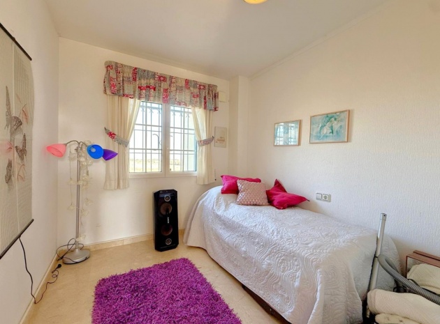 Resale - Townhouse - Villamartin - valencia norte