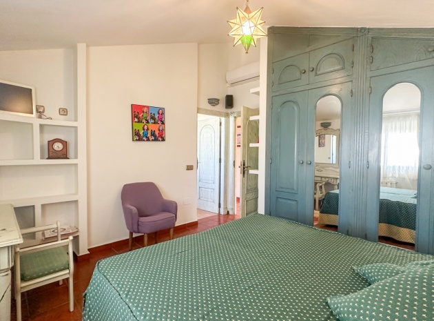 Resale - Villa - La Mata - Beachside La Mata