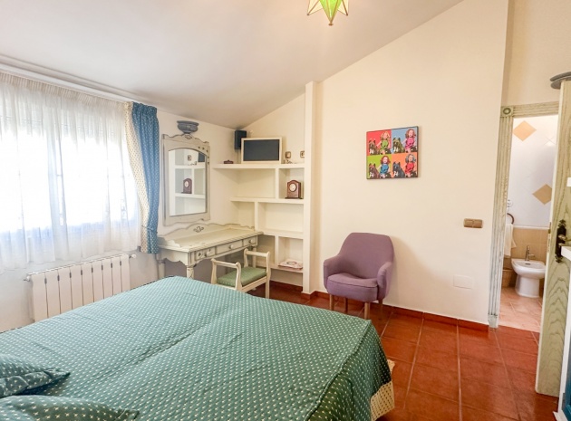 Resale - Villa - La Mata - Beachside La Mata