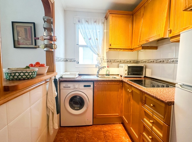 Resale - Apartment - Torrevieja - Beachside Torrevieja