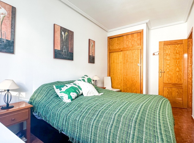 Resale - Apartment - Torrevieja - Beachside Torrevieja