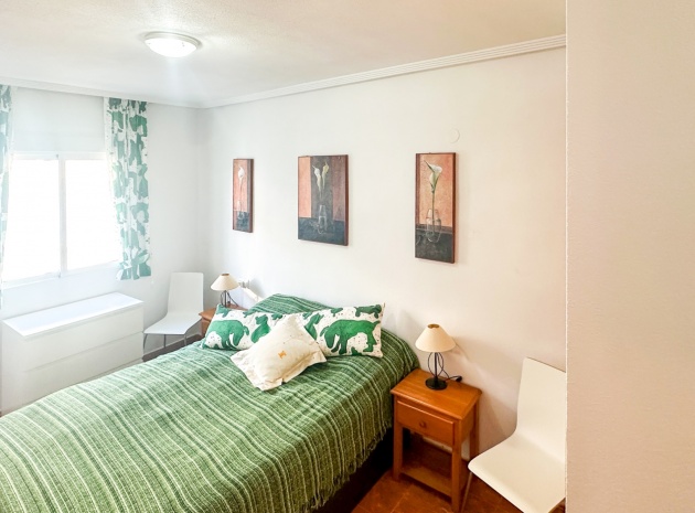 Resale - Apartment - Torrevieja - Beachside Torrevieja