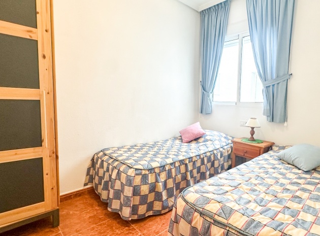 Resale - Apartment - Torrevieja - Beachside Torrevieja