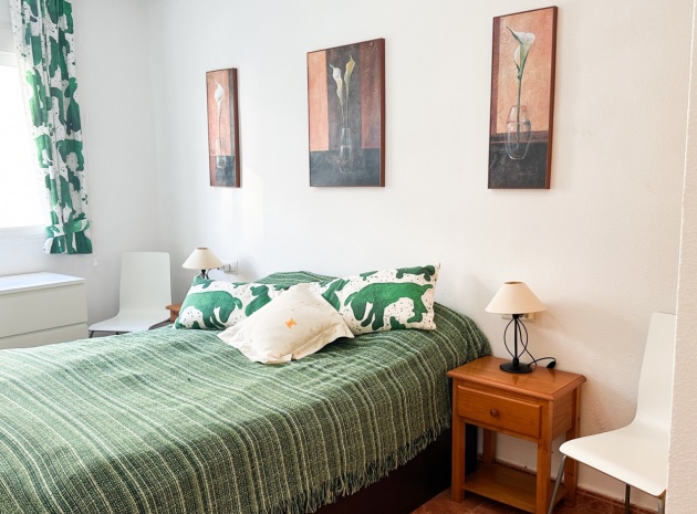 Resale - Apartment - Torrevieja - Beachside Torrevieja