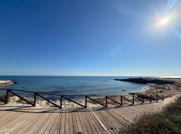 Resale - Apartment - Punta Prima - beachside punta prima