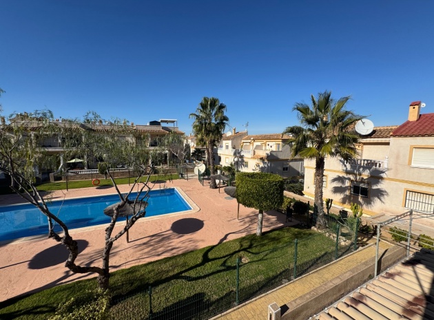 Resale - Apartment - Villamartin - st james hill