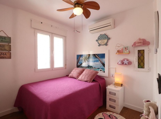 Wiederverkauf - Villa - Campoamor - Castillo de Don Juan