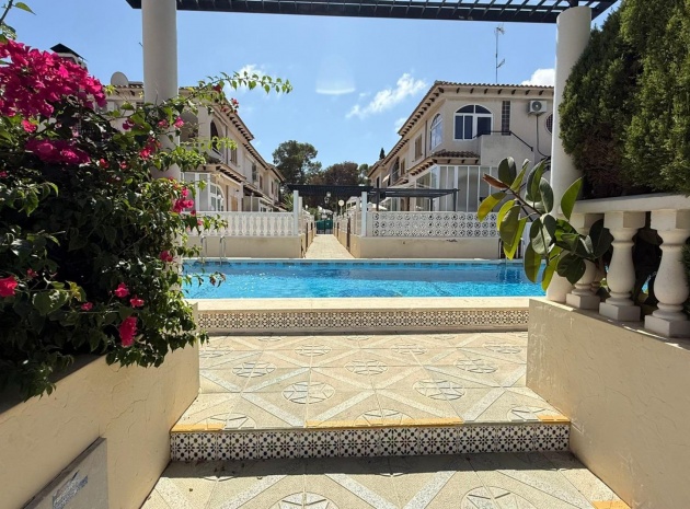 Resale - Apartment - Punta Prima - Las Barcas