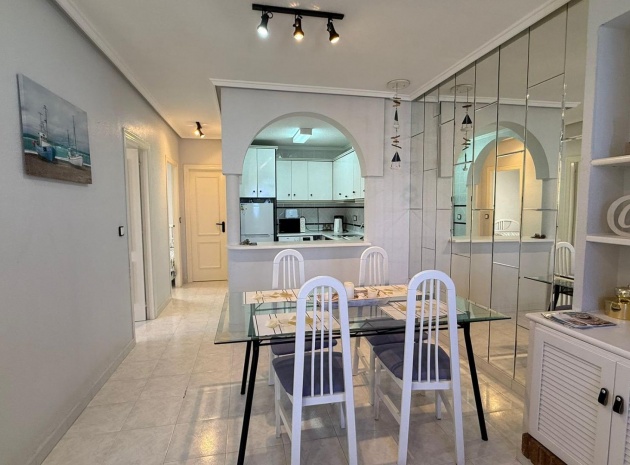 Resale - Apartment - Punta Prima - Las Barcas