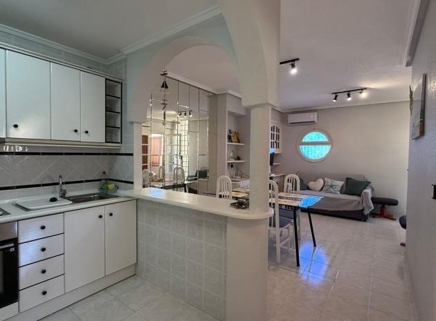 Resale - Apartment - Punta Prima - Las Barcas