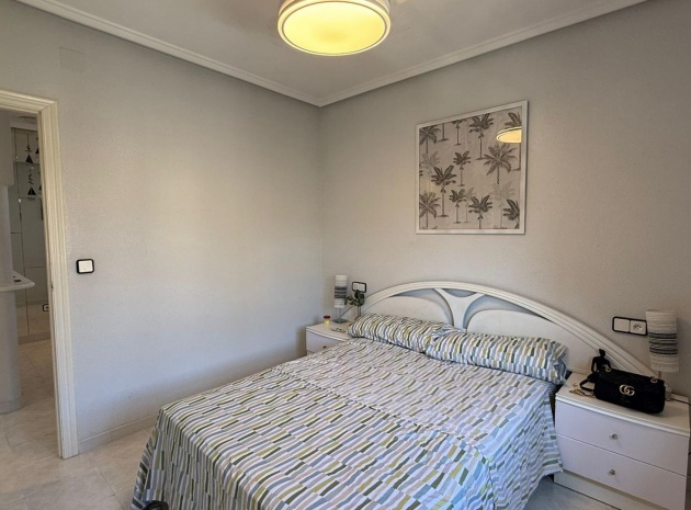 Resale - Apartment - Punta Prima - Las Barcas