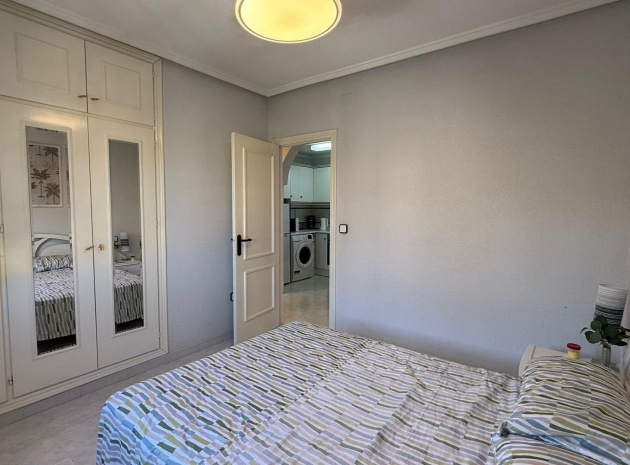 Resale - Apartment - Punta Prima - Las Barcas