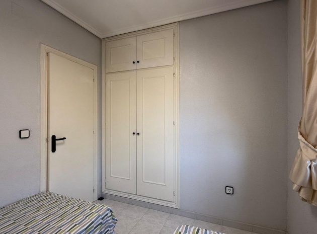 Resale - Apartment - Punta Prima - Las Barcas