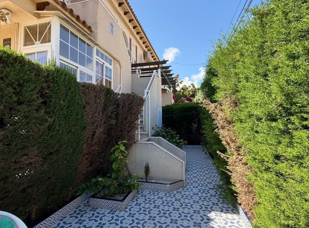 Resale - Apartment - Punta Prima - Las Barcas