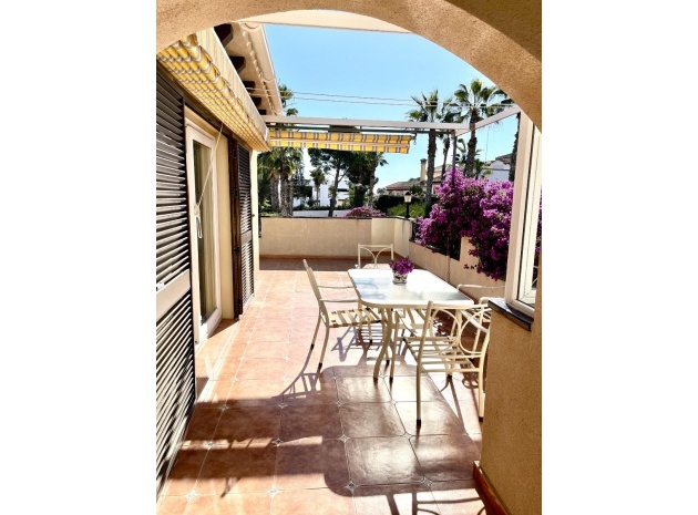 Wiederverkauf - Villa - Villamartin