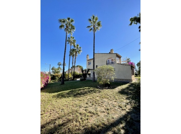 Wiederverkauf - Villa - Villamartin